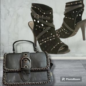 NWOB beautiful New Fergie Women Magnetize Leather Sandal Shoes Size 8 &KateSpade